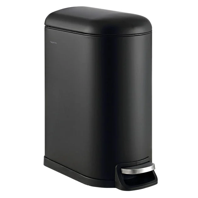 Roland 10.6-Gallon Step-Open Trash Can - Black